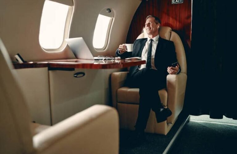 Fly Smart: How to Find Discount Business Class Tickets to India